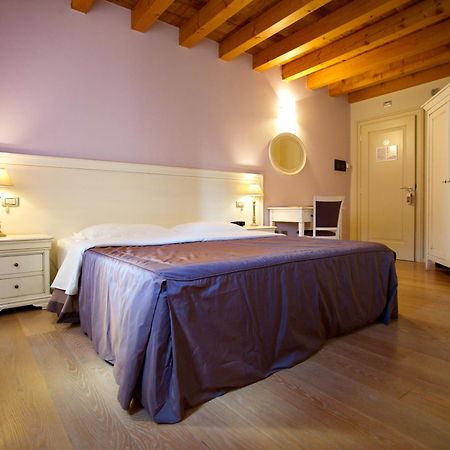Hotel Asolo Habitación foto