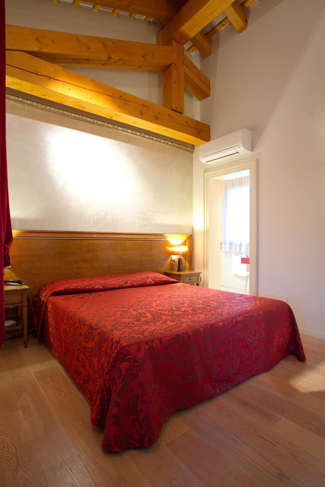 Hotel Asolo Habitación foto